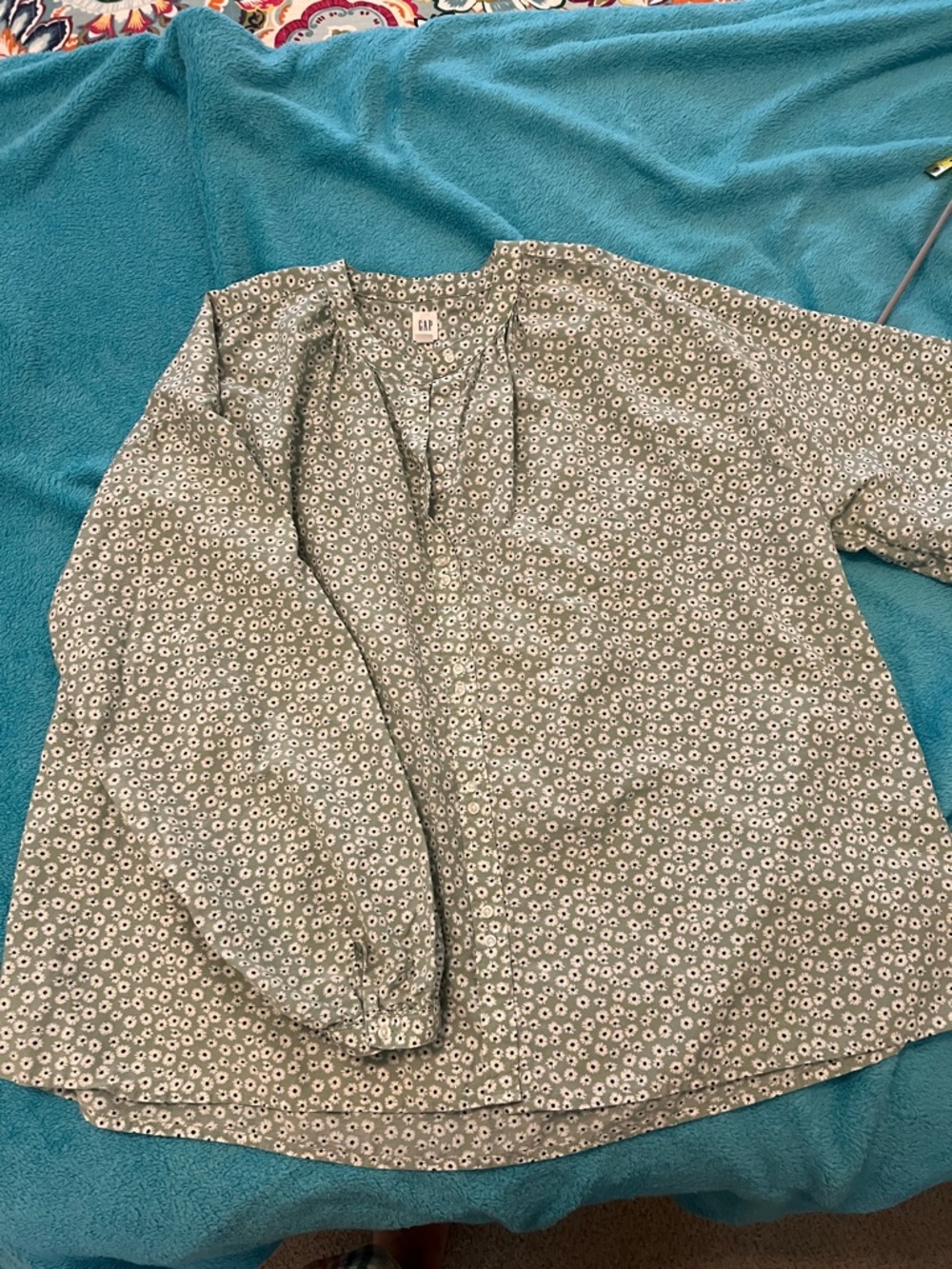 GAP Sage Green Floral Button-Front Blouse